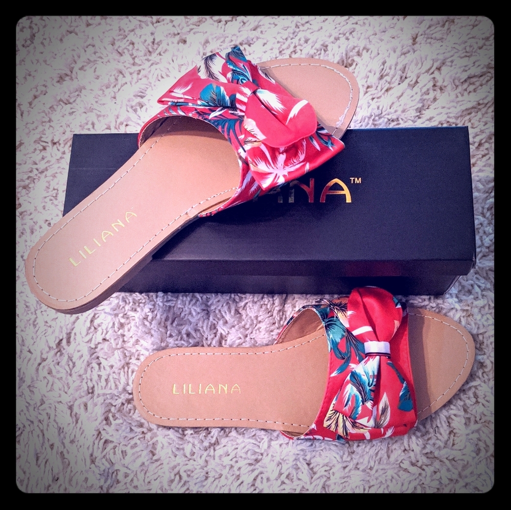 Floral sandals